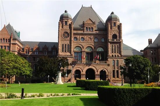 加拿大滑铁卢大学(University of Waterloo)